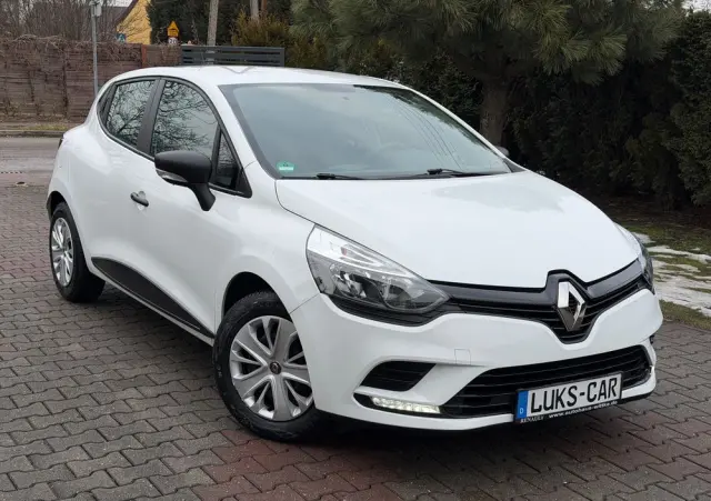 RENAULT Clio 1.2 16V 75 Limited