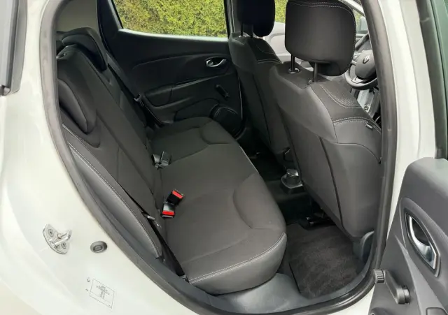 RENAULT Clio 1.2 16V 75 Limited