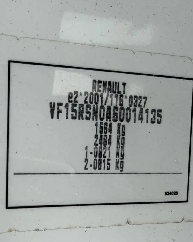 RENAULT Clio 1.2 16V 75 Limited