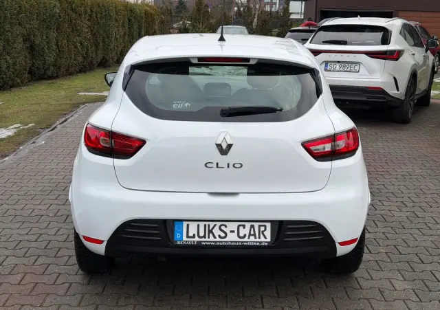 RENAULT Clio 1.2 16V 75 Limited