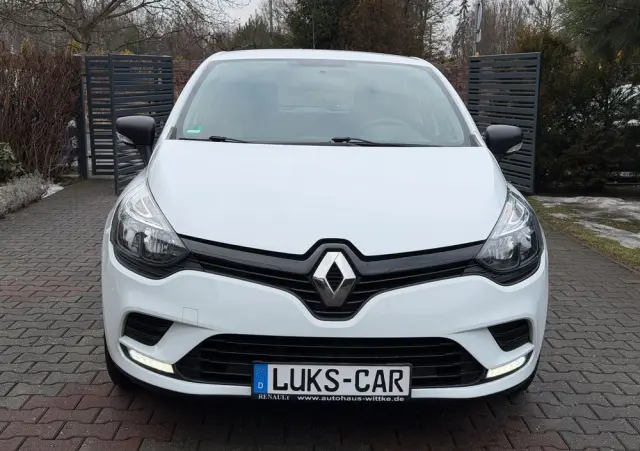 RENAULT Clio 1.2 16V 75 Limited
