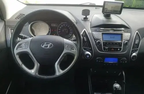 HYUNDAI Ix35 