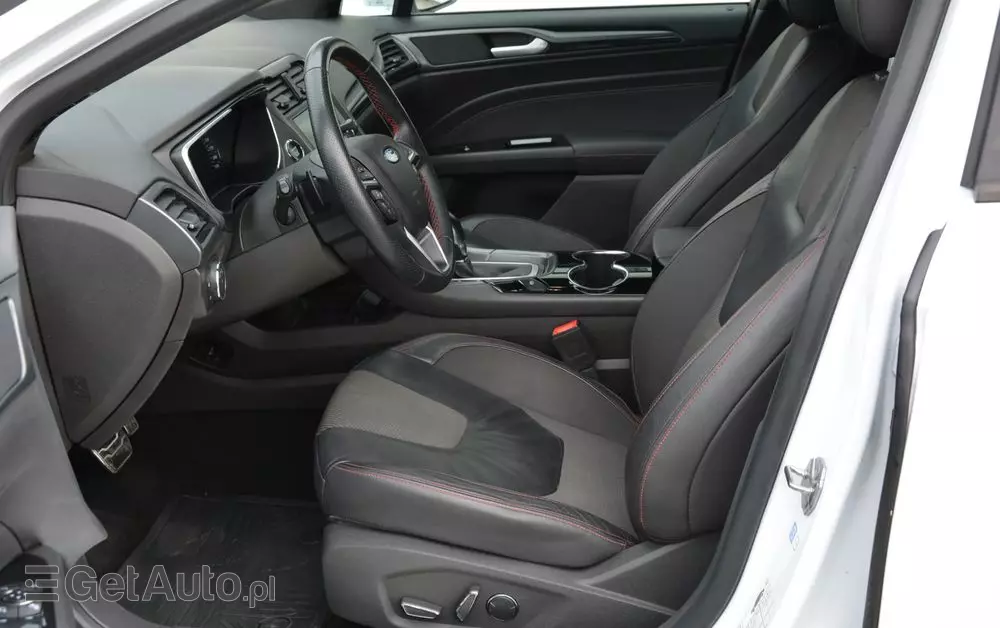 FORD Mondeo 2.0 EcoBlue ST-Line