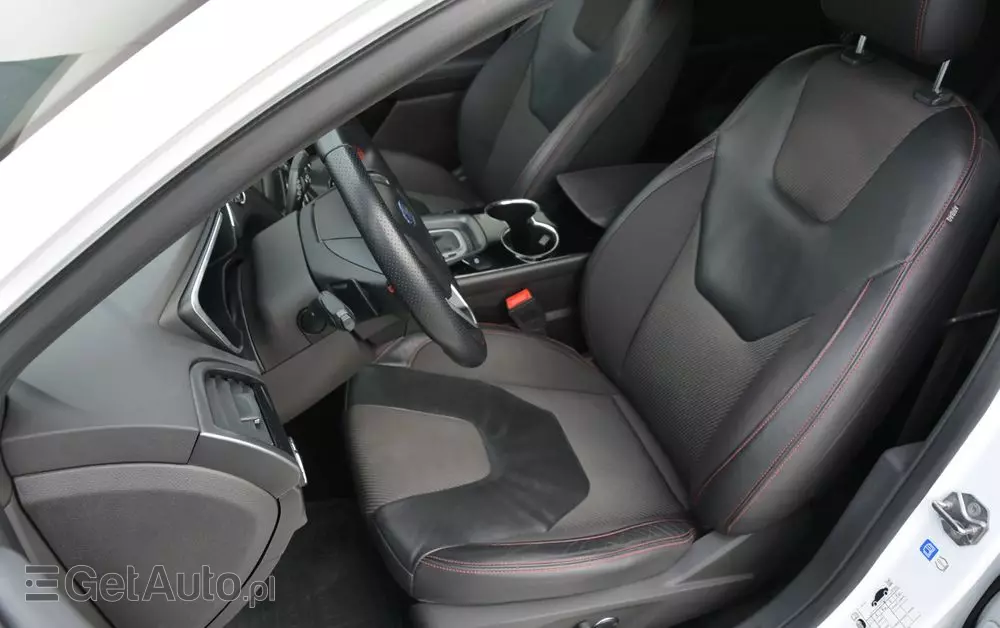 FORD Mondeo 2.0 EcoBlue ST-Line