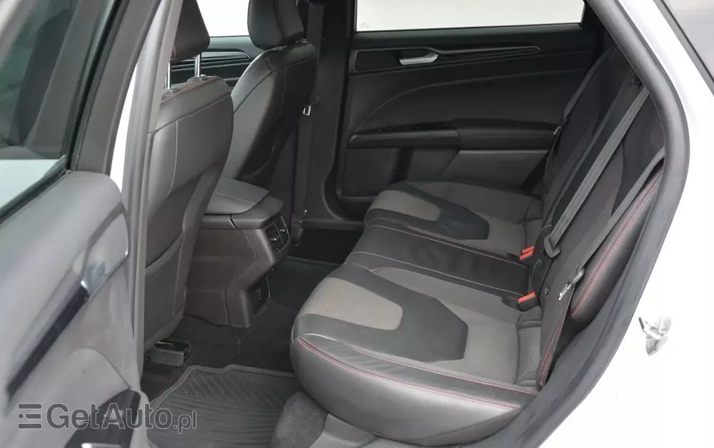 FORD Mondeo 2.0 EcoBlue ST-Line