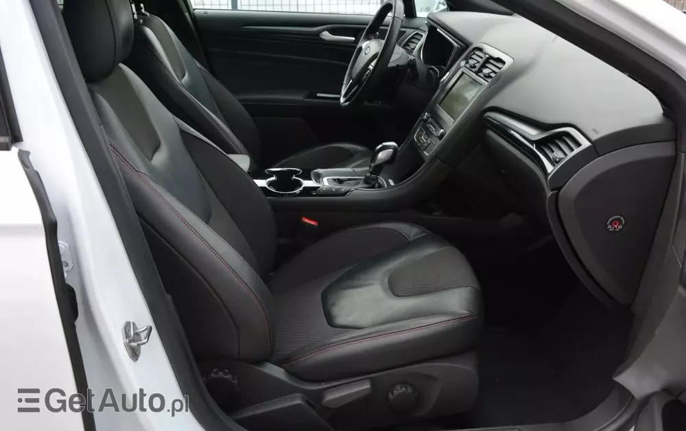 FORD Mondeo 2.0 EcoBlue ST-Line