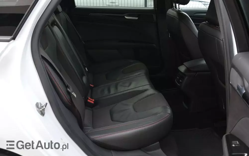 FORD Mondeo 2.0 EcoBlue ST-Line