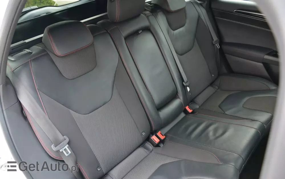 FORD Mondeo 2.0 EcoBlue ST-Line