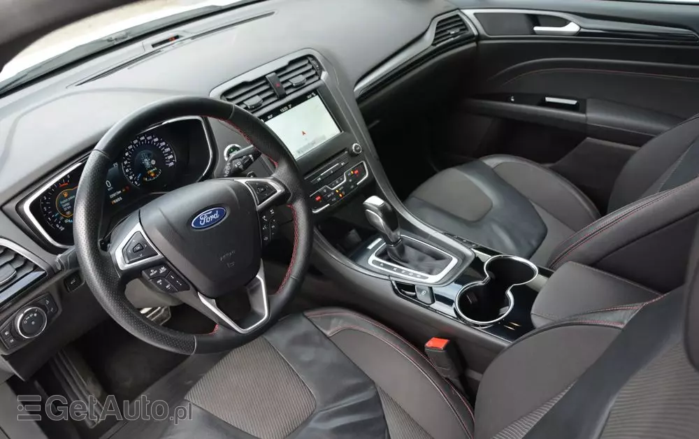 FORD Mondeo 2.0 EcoBlue ST-Line