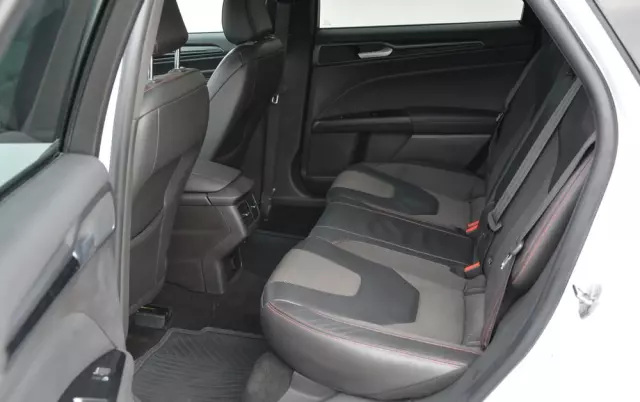 FORD Mondeo 2.0 EcoBlue ST-Line