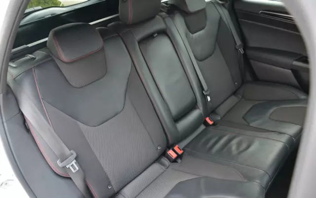 FORD Mondeo 2.0 EcoBlue ST-Line