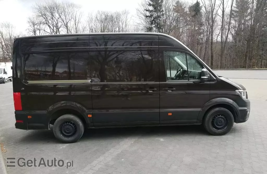 VOLKSWAGEN Crafter 