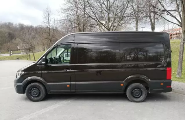 VOLKSWAGEN Crafter 