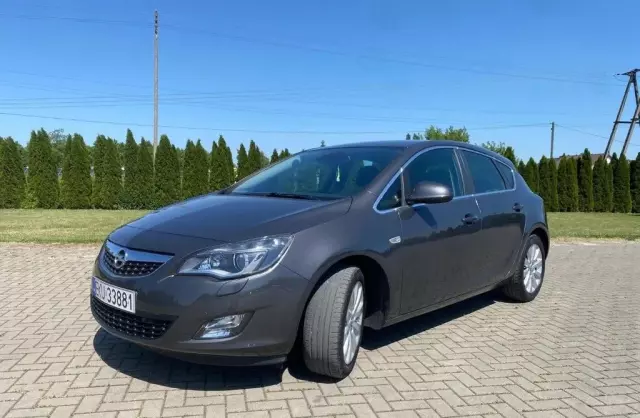 OPEL Astra 
