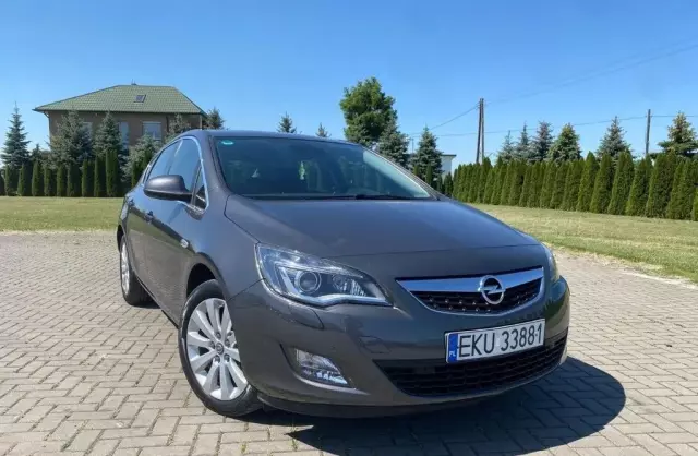 OPEL Astra 