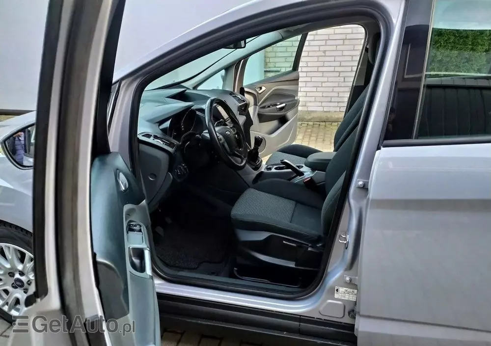 FORD C-MAX 1.6 Ti-VCT Titanium