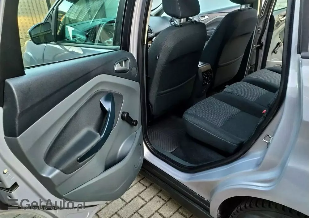 FORD C-MAX 1.6 Ti-VCT Titanium