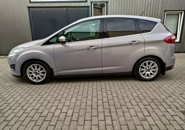 FORD C-MAX 1.6 Ti-VCT Titanium