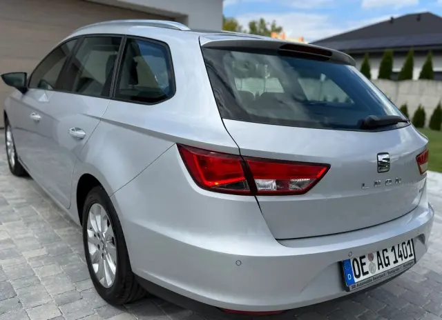 SEAT Leon 1.6 TDI Style S&S DSG
