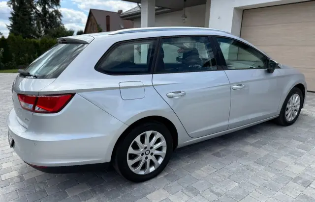 SEAT Leon 1.6 TDI Style S&S DSG