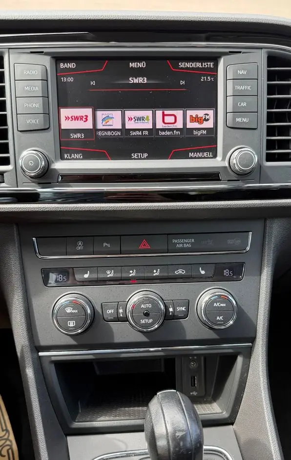 SEAT Leon 1.6 TDI Style S&S DSG