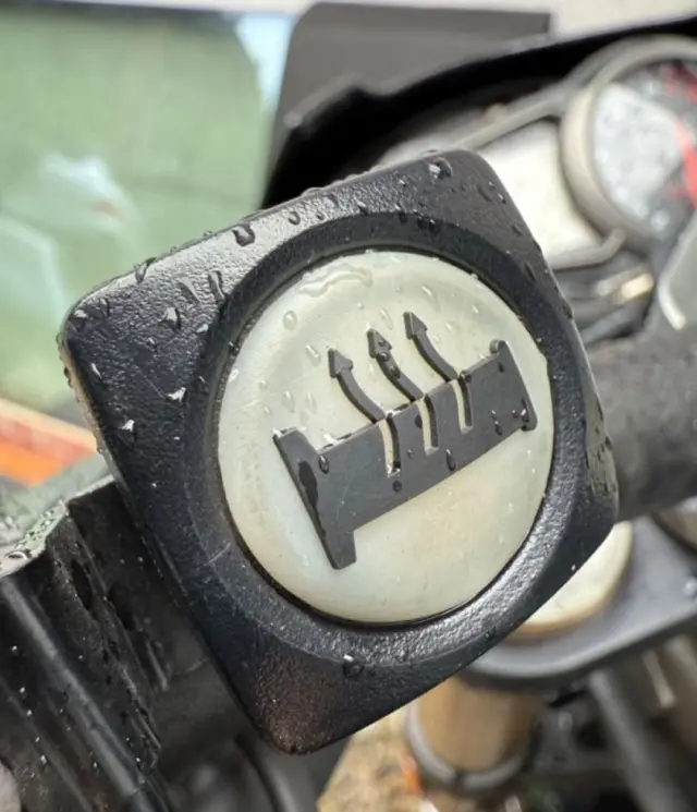 TRIUMPH Speed Triple 