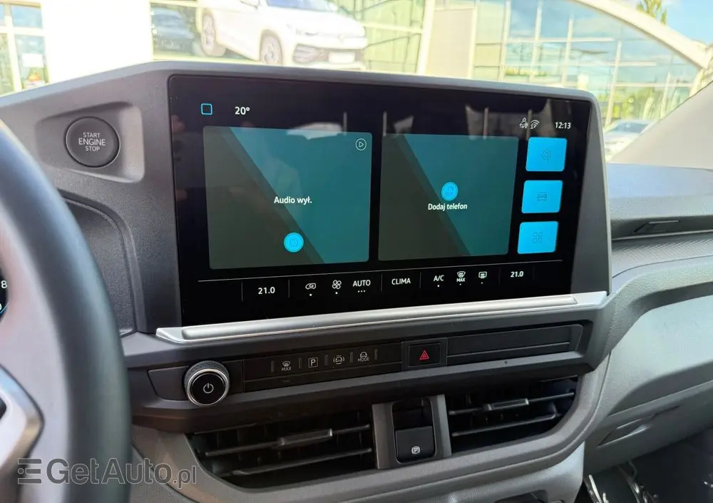 VOLKSWAGEN Caravelle 