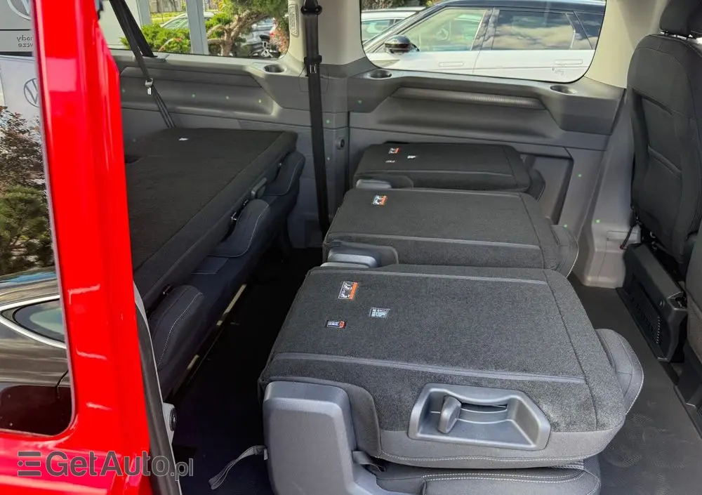 VOLKSWAGEN Caravelle 