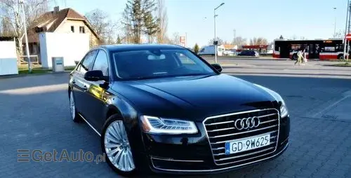 AUDI A8 