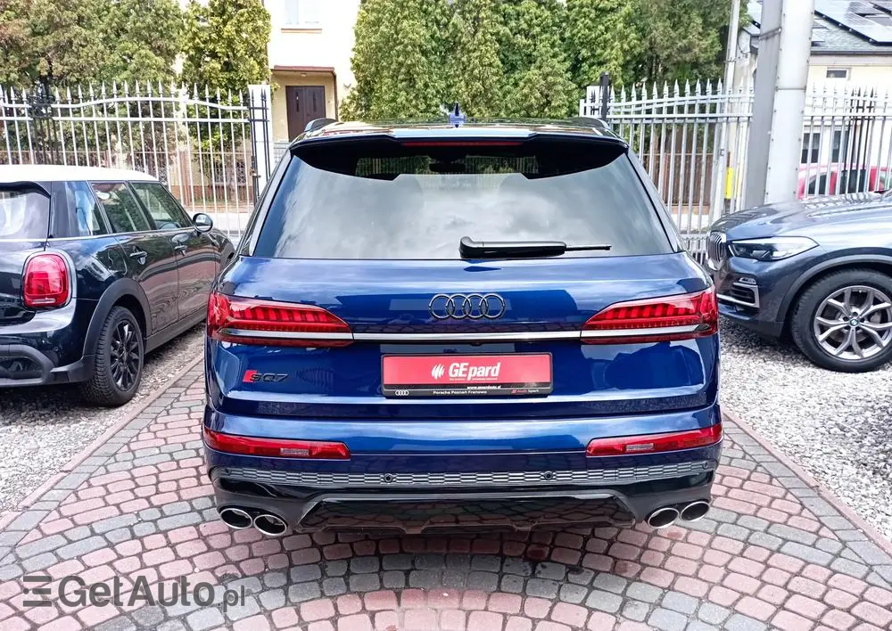 AUDI SQ7 