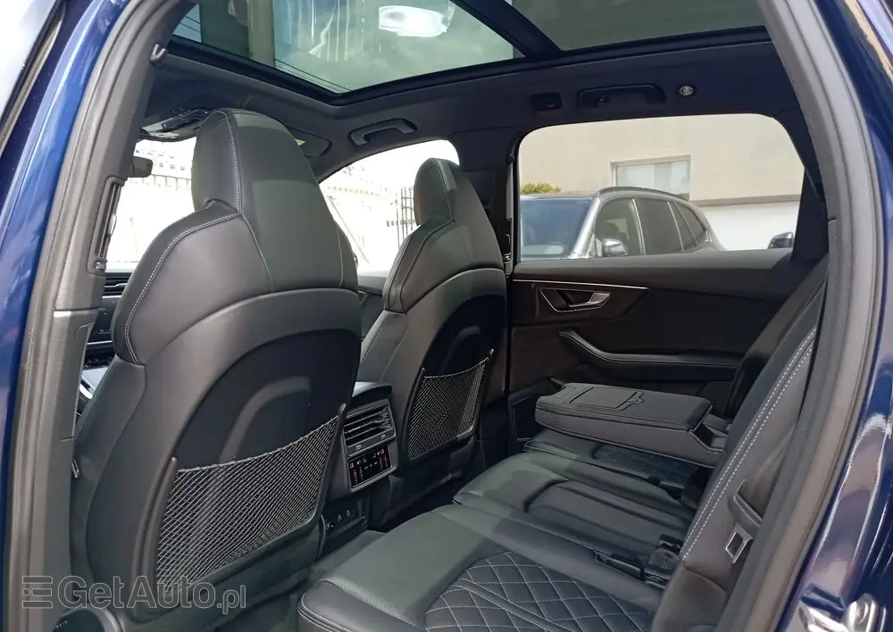 AUDI SQ7 