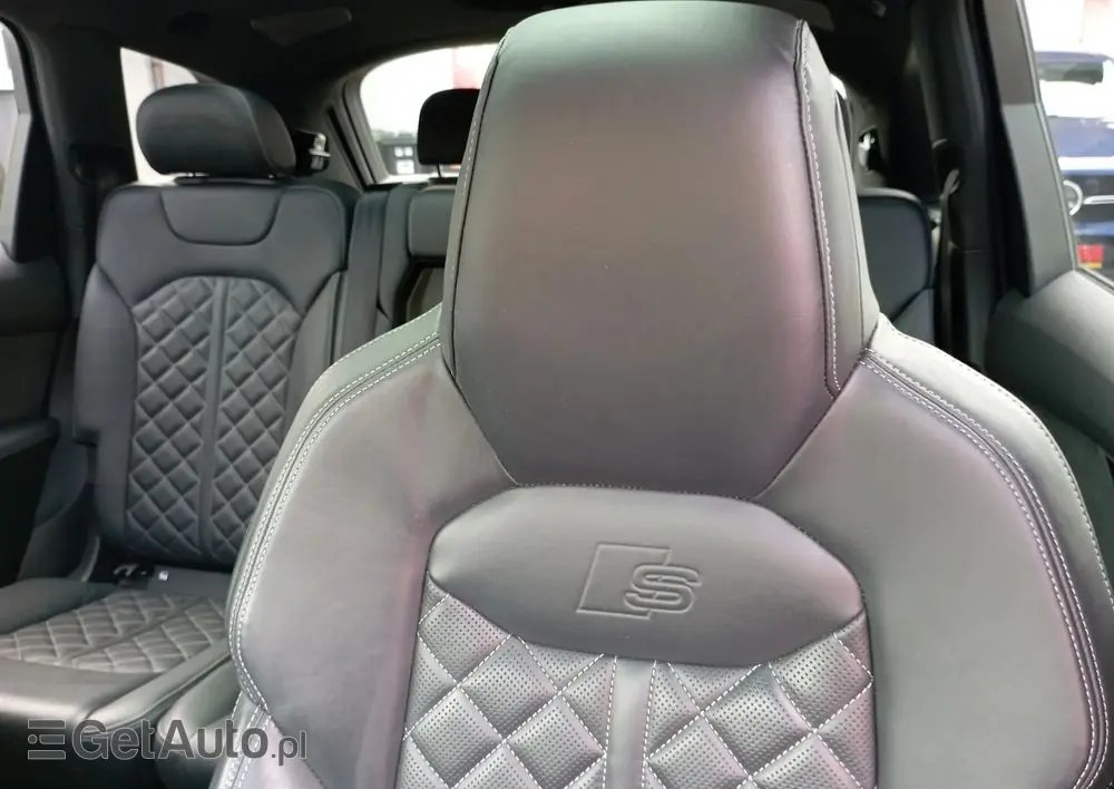 AUDI SQ7 