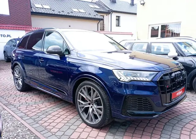 AUDI SQ7 