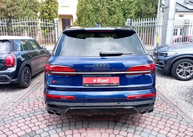 AUDI SQ7 