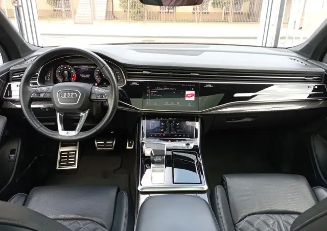 AUDI SQ7 