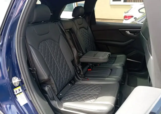 AUDI SQ7 
