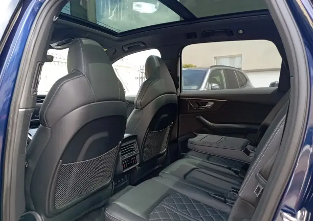 AUDI SQ7 