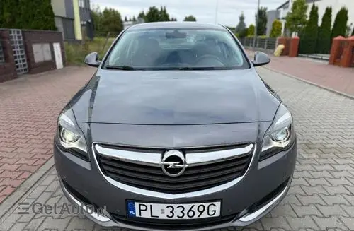 OPEL Insignia 