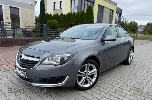 OPEL Insignia 