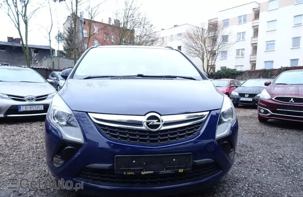OPEL Zafira 