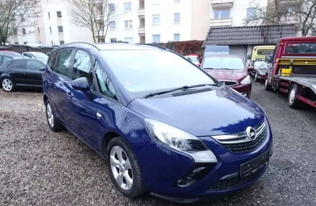 OPEL Zafira 