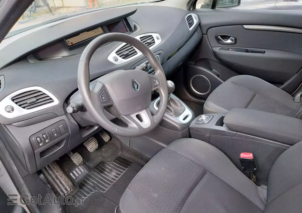 RENAULT Scenic TCe 130 Luxe