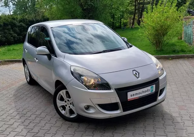 RENAULT Scenic TCe 130 Luxe