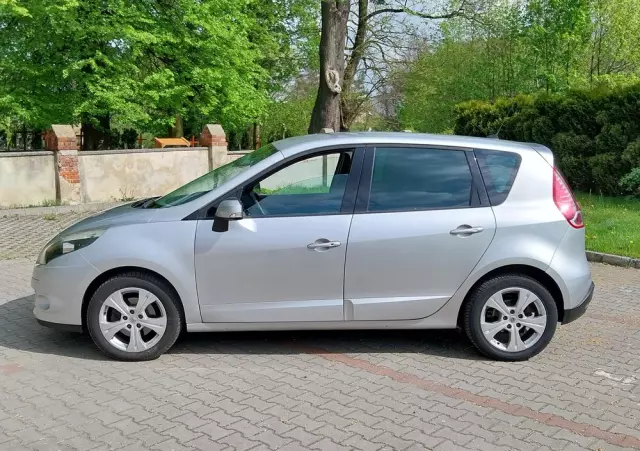 RENAULT Scenic TCe 130 Luxe