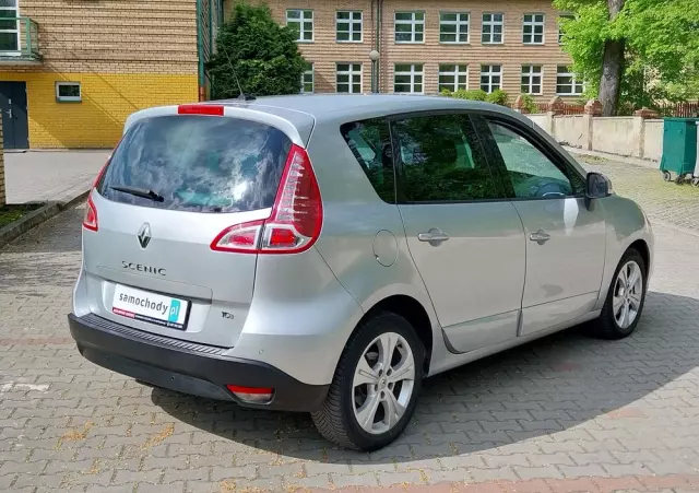 RENAULT Scenic TCe 130 Luxe