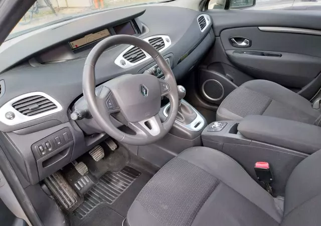 RENAULT Scenic TCe 130 Luxe