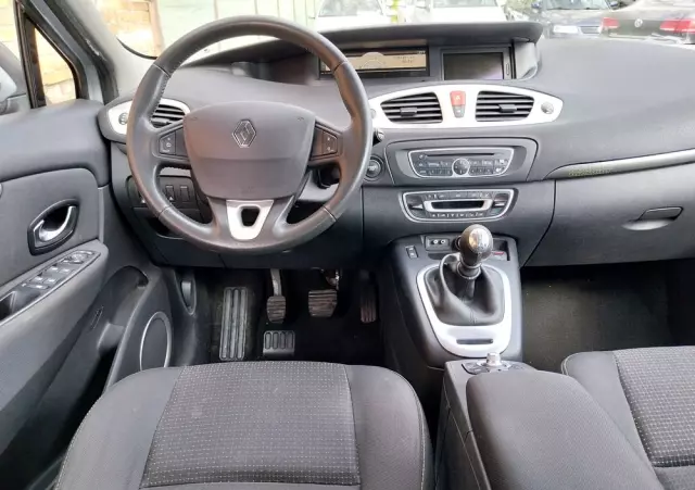 RENAULT Scenic TCe 130 Luxe