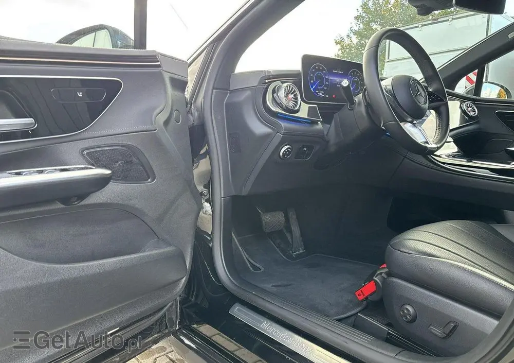 MERCEDES-BENZ EQE 350+ 90.5kWh AMG Line
