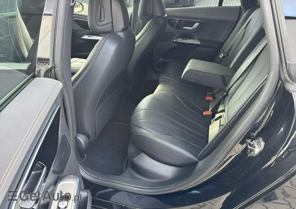 MERCEDES-BENZ EQE 350+ 90.5kWh AMG Line