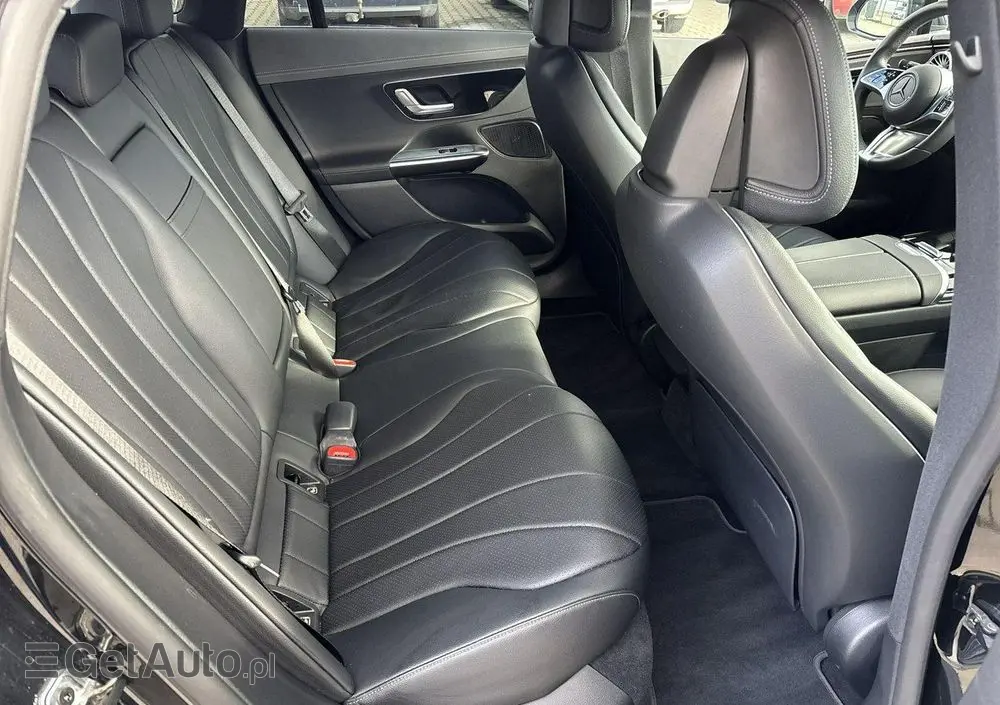 MERCEDES-BENZ EQE 350+ 90.5kWh AMG Line